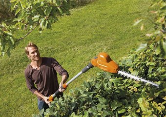 10 Best Cordless Hedge Trimmers in 2026