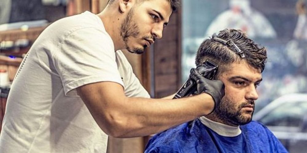 Buying Guide for Hair Clippers UK 1