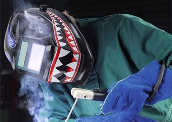 8 Best Welding Helmets in 2026